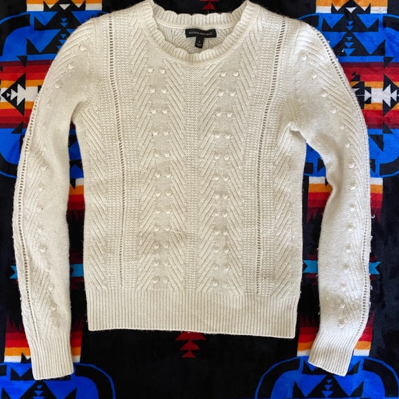 Banana Republic Sweaters - Banana Republic White Cabin Knit Sweater- NWOT